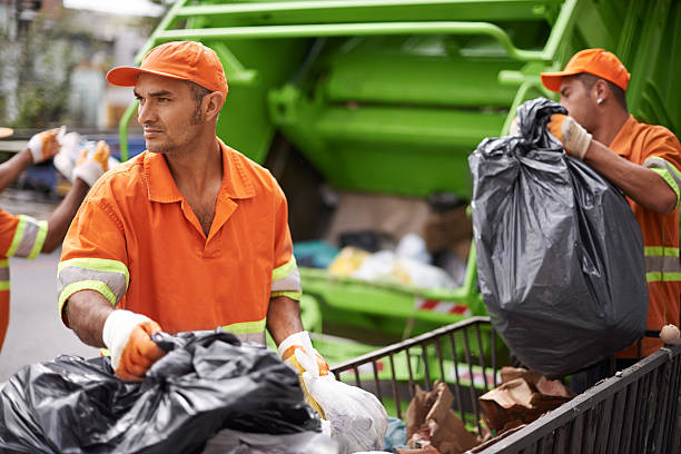 Best Property Management Cleanouts  in Inverness Highlands South, FL